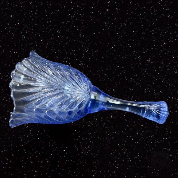 Accents Fenton Blue Art Glass Bell Figurine Uv Glow Glass 196s Manganese 365nm Uv Glow Poshmark